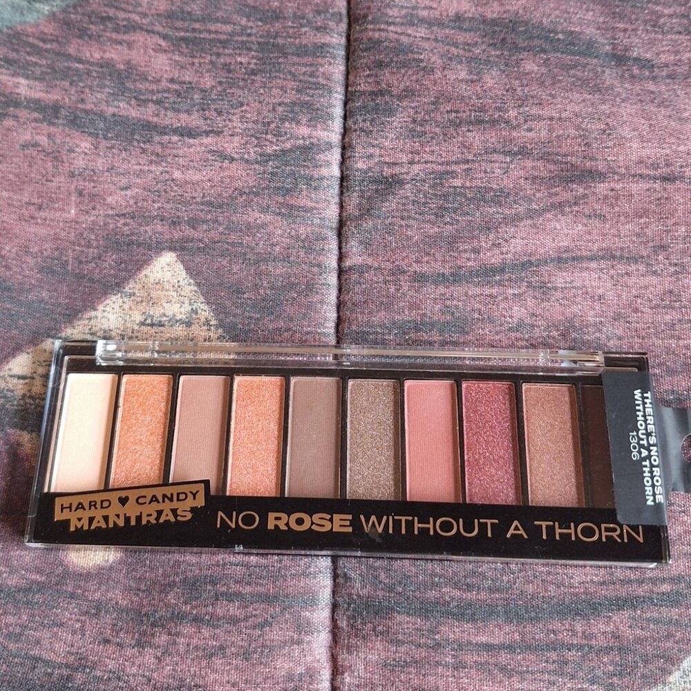 Hard Candy Mantras “No Rose Without a Thorn” Eyeshadow Palette 🌹